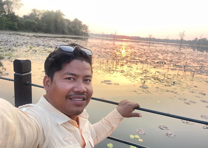 Decouvrez Angkors Wat Avec Un Guide Francophone A Hotel *
